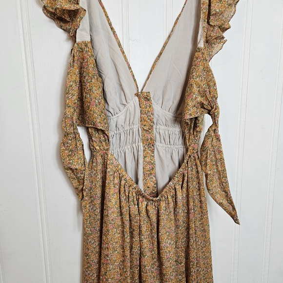 ASTR the Label Midi Dress Womens Size M Montreal Orange Multi Floral - Picture 12 of 16